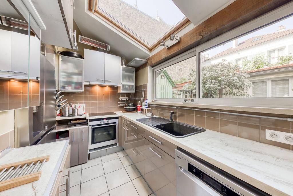 Appartement De Caractere Avec Jardinet Privatif A 1 Min Metro 1, Paris, Disneyland แว็งแซ็นน์ ภายนอก รูปภาพ